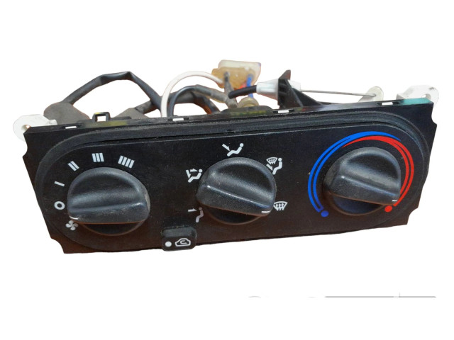 Блок управления климат-контролем    Hyundai Pony