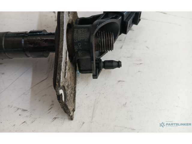 Vstřikovač 059130277q   Audi A8 S8 D3 4E     