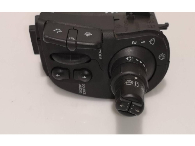 Ручка стеклоочистителей 88103009269   Renault Clio III