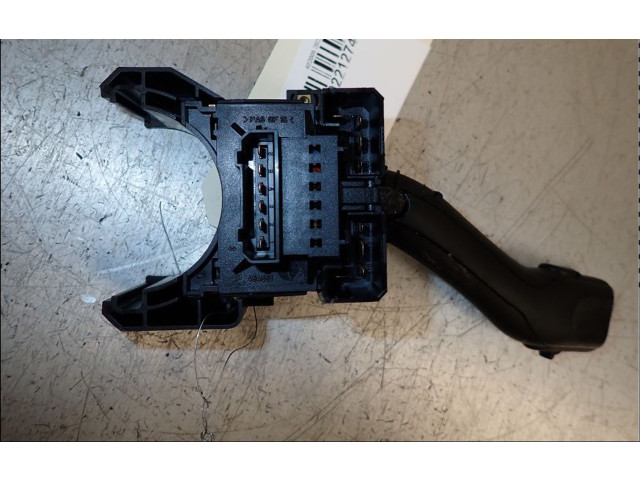 Ручка стеклоочистителей 4B0953503H01C Volkswagen Golf IV