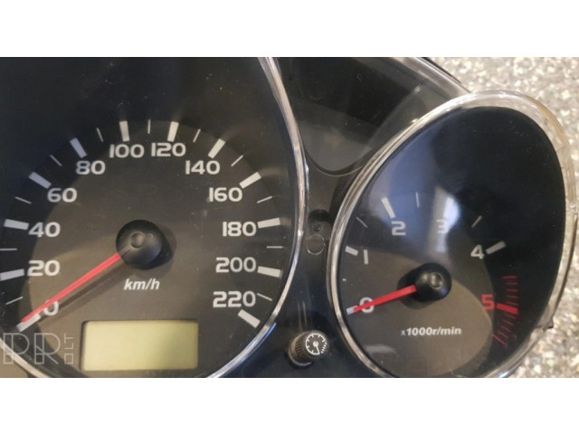 Přístrojová deska Mitsubishi Colt CZ3 2006 MN148890