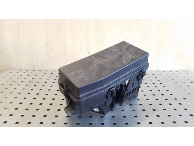 Блок предохранителей Chevrolet Captiva