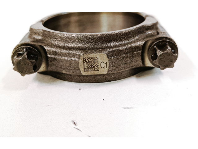 Шатун B4204T11     Volvo XC60  