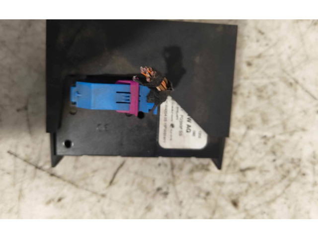 Блок управления 5K0959434E, 5ZA010176 Volkswagen Jetta VI