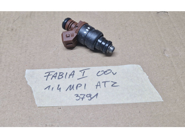 Форсунка 047906031 Skoda Fabia Mk1 (6Y) ATZ