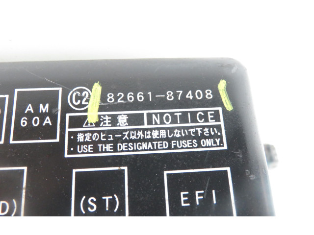 Блок предохранителей 8266187408 Daihatsu Terios