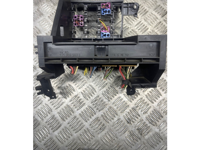 Блок предохранителей  1T1959503C, 1K0937049AD   Volkswagen Caddy    