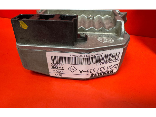 Комплект блоков управления R0410B041C, 8200911560   Renault Clio III