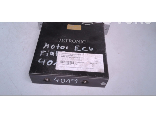 Řídící jednotka 0280000223 Fiat Ritmo 1987