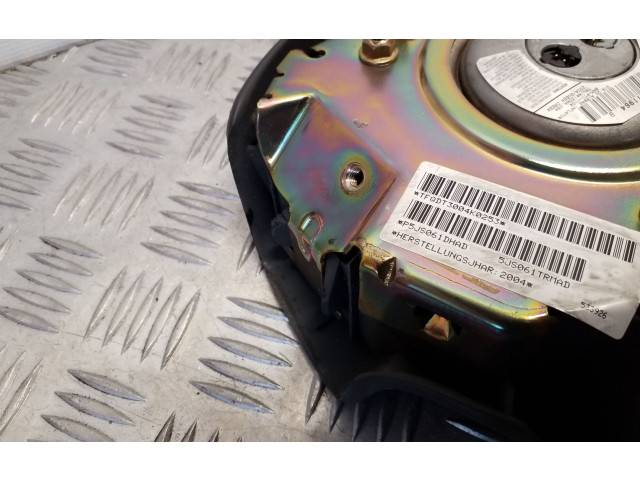 Подушка безопасности водителя 5JS061TRMAD, P5JS061DHAD Jeep Cherokee III KJ