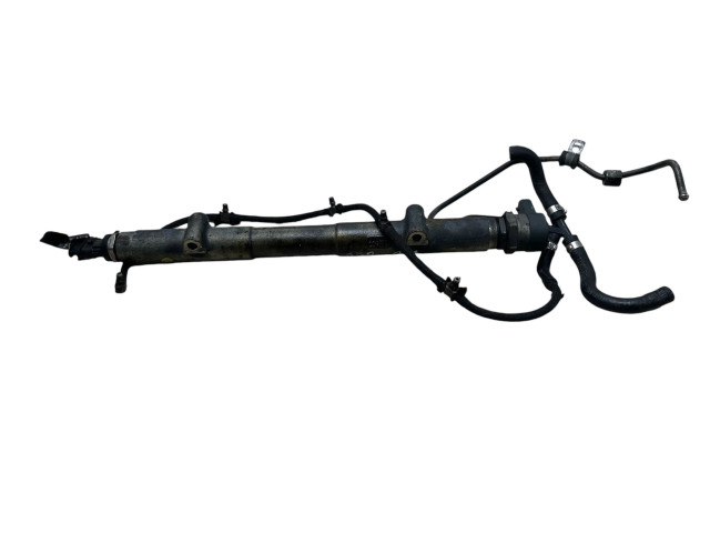 Топливная рампа 30757146, 005768   Volvo V70  