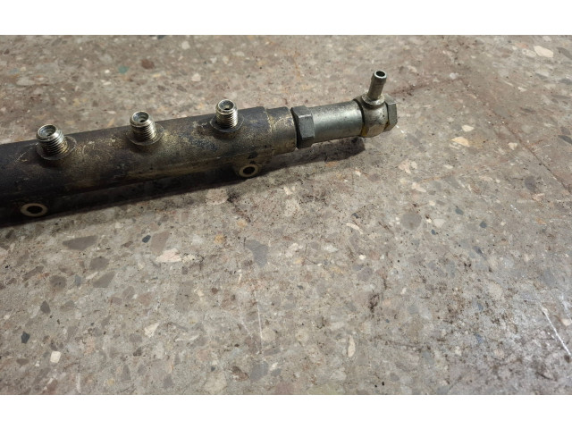 Магистральная трубка топлива 8658252, 0445215010    Volvo V70   