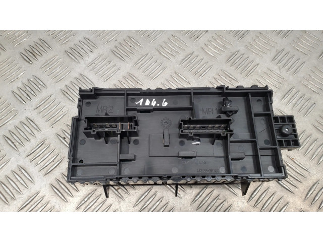 Блок предохранителей A1669063801   Mercedes-Benz GL X166    