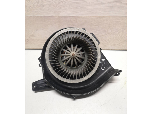 Вентилятор печки 6q1819015J Skoda Fabia Mk2 (5J)