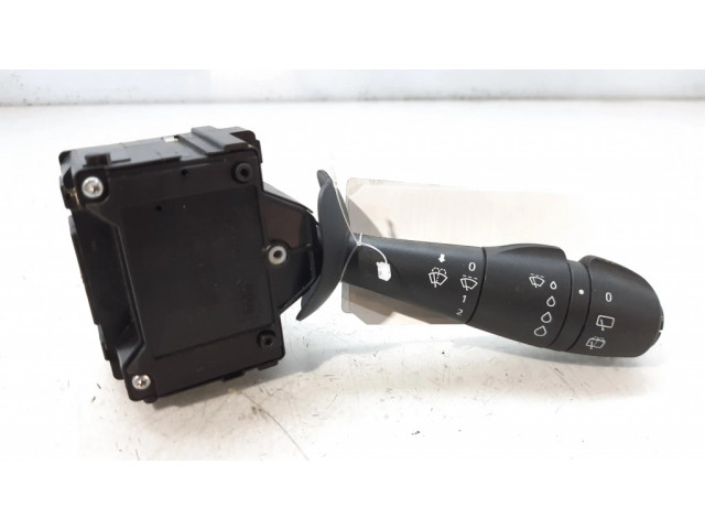 Включатель стеклоочистителей