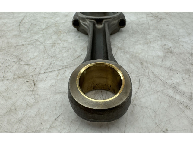 Шатун CUNA 04LA    Volkswagen Golf VII  