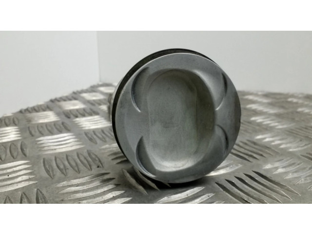  Поршень с шатуном  W081, 76L92  Seat Ibiza IV (6J,6P) для бензинового двигателя 1.4