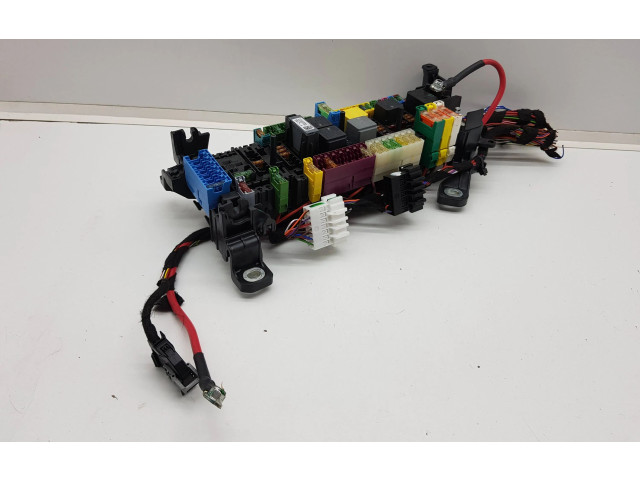 Блок предохранителей A2465400240 Infiniti Q30