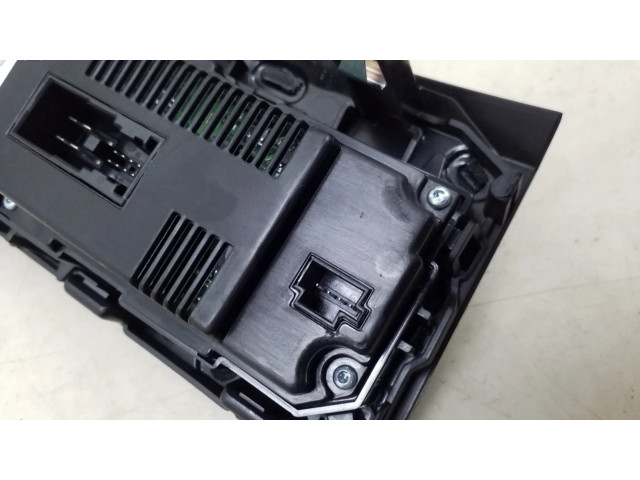 Модуль блока управления кондиционером A2129007704   Mercedes-Benz E W212