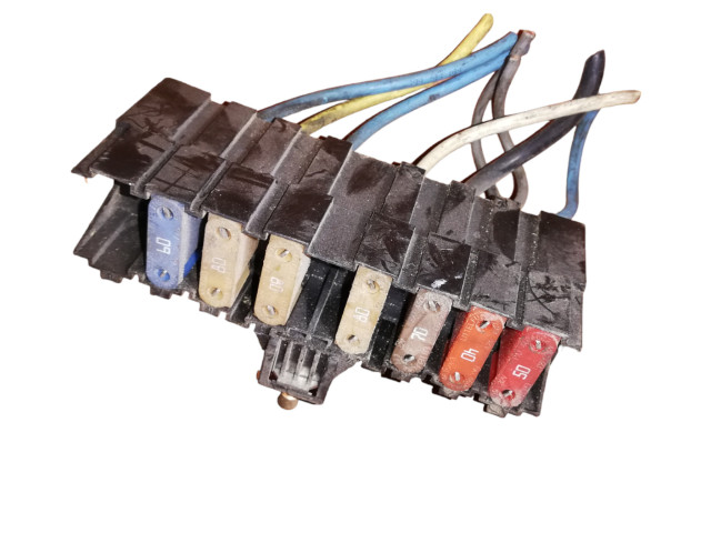 Блок предохранителей 9636079380, 9636079380   Peugeot Expert    