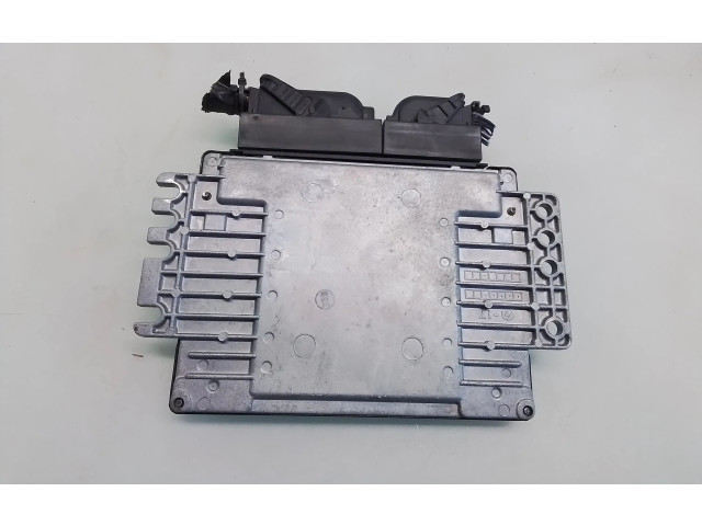 Řídící jednotka Nissan X-Trail T30 2005