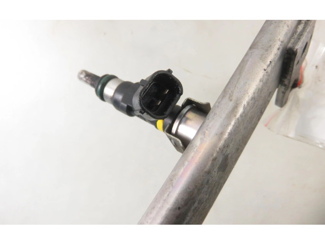 Топливная рампа EAT328, 1465A412   Mitsubishi Outlander   для двигателя Y61