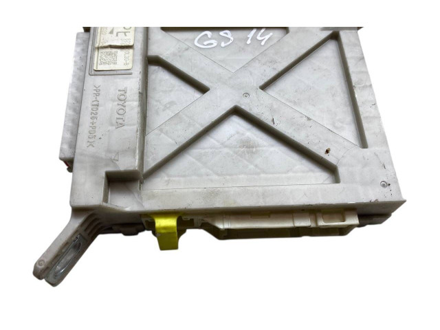 Pojistková skříňka 8273030L30 Lexus GS 250 350 300H 450H 2014