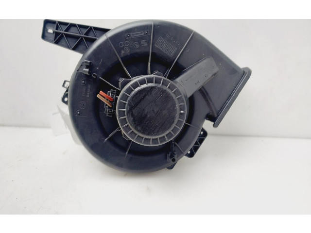 Вентилятор печки 6Q1819015G Skoda Fabia Mk2 (5J)