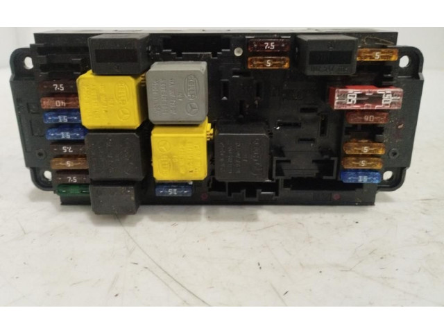 Pojistková skříňka 2085452801, 5DK00848514 Mercedes-Benz C W203 2009