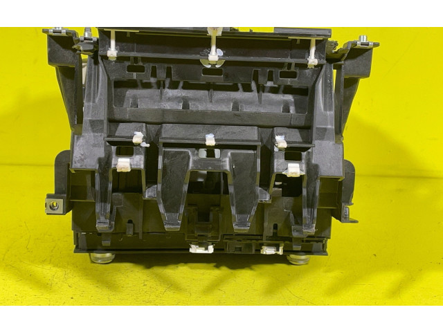 Турбина Радио/ проигрыватель CD/DVD / навигация Audi A3 S3 8P RZ1R3P4K1