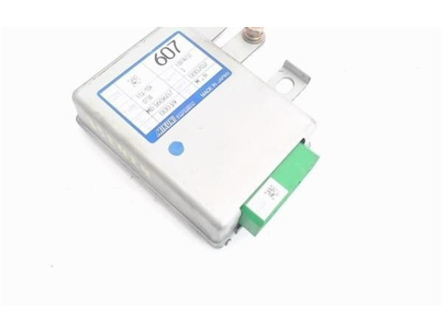 Блок управления двигателя md360607 Mitsubishi Montero