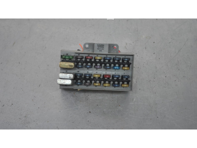 Блок предохранителей    Jeep Grand Cherokee    