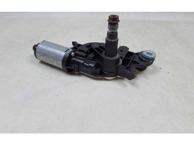 Моторчик заднего дворника 30663891, 46443    Volvo V70