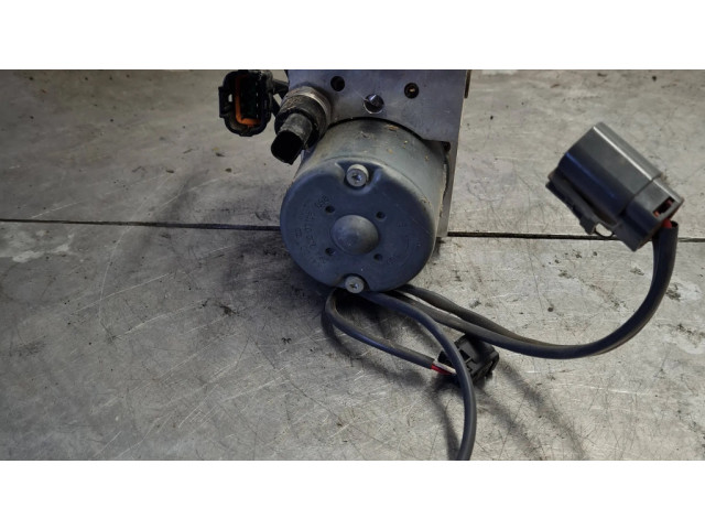 Блок АБС 47600AM400, 51000040220 Infiniti I30 1996-1999 года