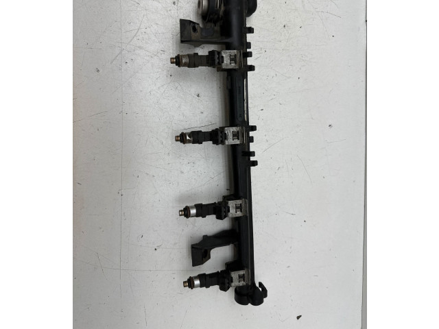 Топливная рампа 9H487, 1Y4436139   Ford Fiesta   для двигателя SNJB