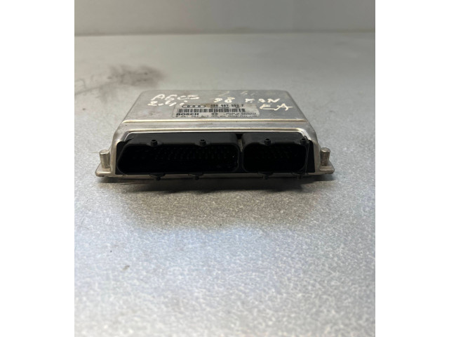 Блок управления двигателя    Audi A6 S6 C5 4B