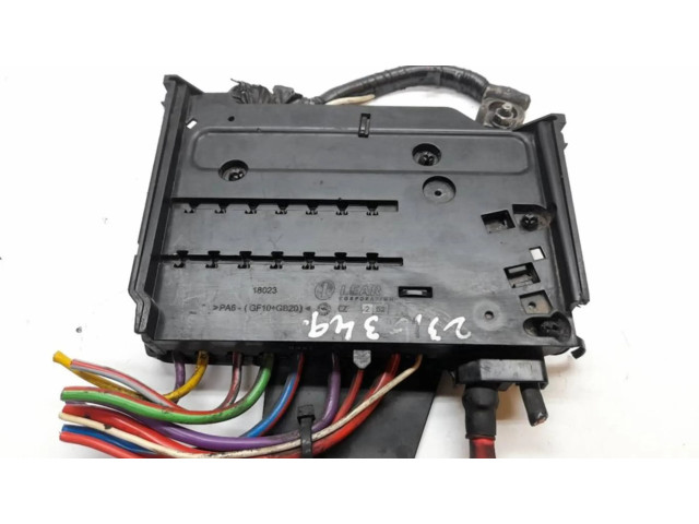 Pojistková skříňka AV6T14A067BA Ford Grand C-MAX 2011