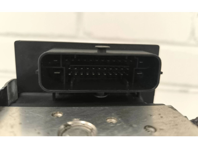 Jednotka ABS 8K0907379P, 7346K0440   Audi A4 S4 B8 8K 2009