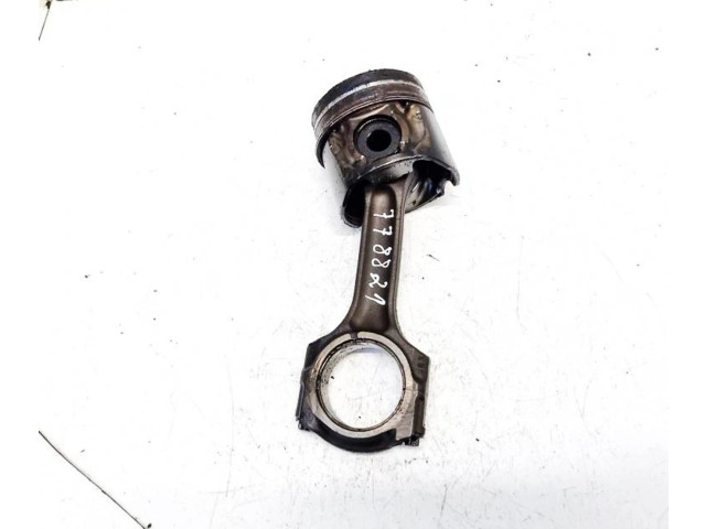 Píst    Peugeot 807     