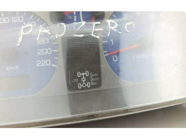 Панель приборов MR532360 Mitsubishi Pajero Pinin