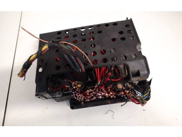 Pojistková skříňka 24431677, 24431677 Opel Zfira A 2003