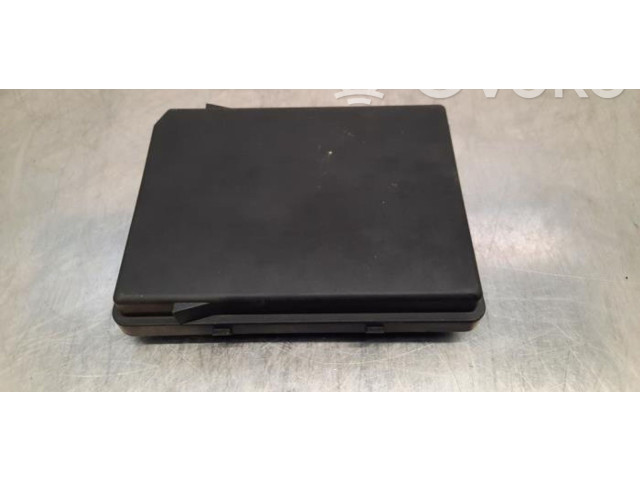 Pojistková skříňka 284B72958R Renault Austral 2023