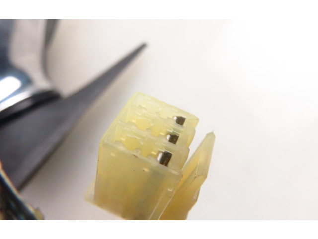 Зеркало электрическое Subaru Forester SF 1998 - 2000 года