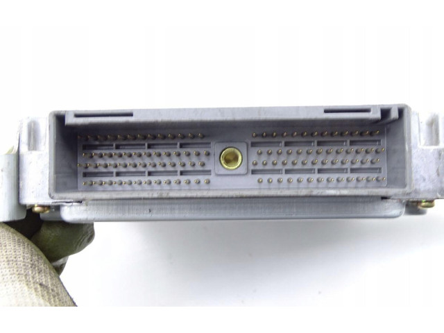 Блок управления двигателем ECU