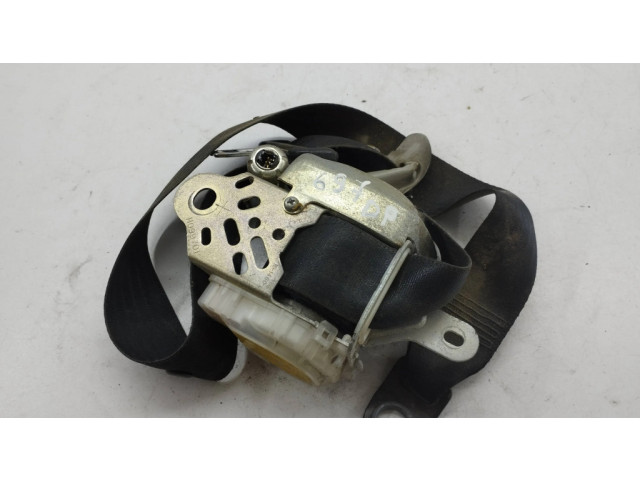 Передний ремень безопасности