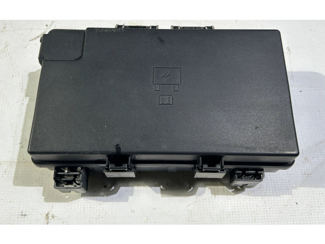 Блок предохранителей 68137439ad Jeep Grand Cherokee