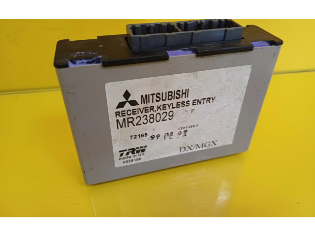 Блок управления MR238029 Mitsubishi Carisma