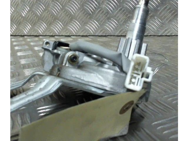 Моторчик заднего дворника 987001C000    Hyundai Getz