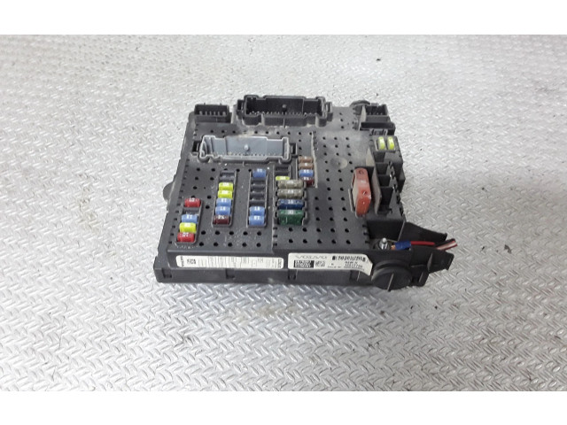 Блок предохранителей 12217799 Volvo XC90