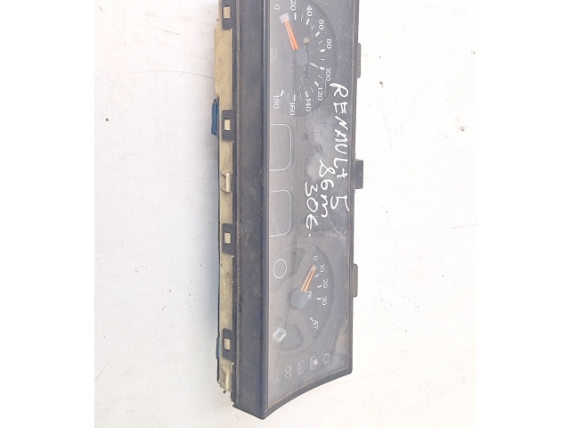 Přístrojová deska Renault 5 1986